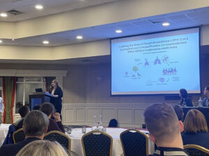 Jennifer Covel presenting at the UK Microbiology Society Annual Meeting.