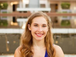 Christine Hart Headshot