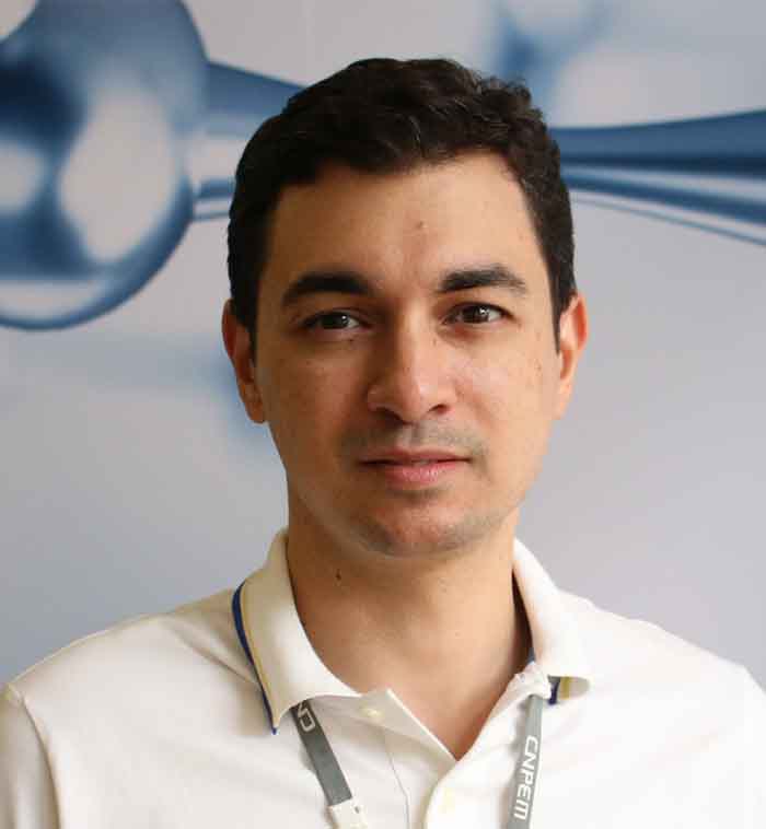 foto minibio 700x758 renato sousa